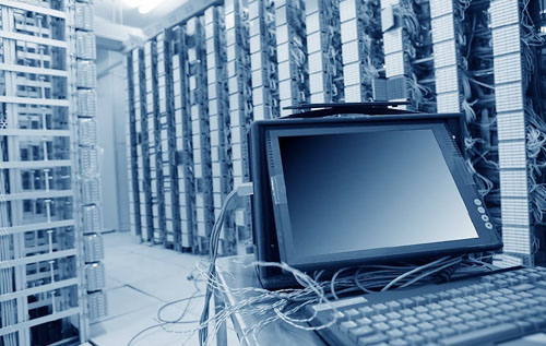 金融行業(yè)UPS電源應(yīng)用方案